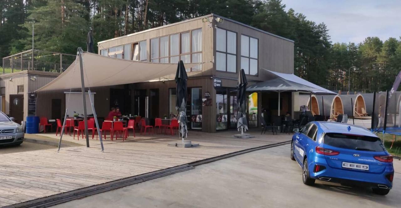 Luxury Camping Pod Зарасай Екстериор снимка
